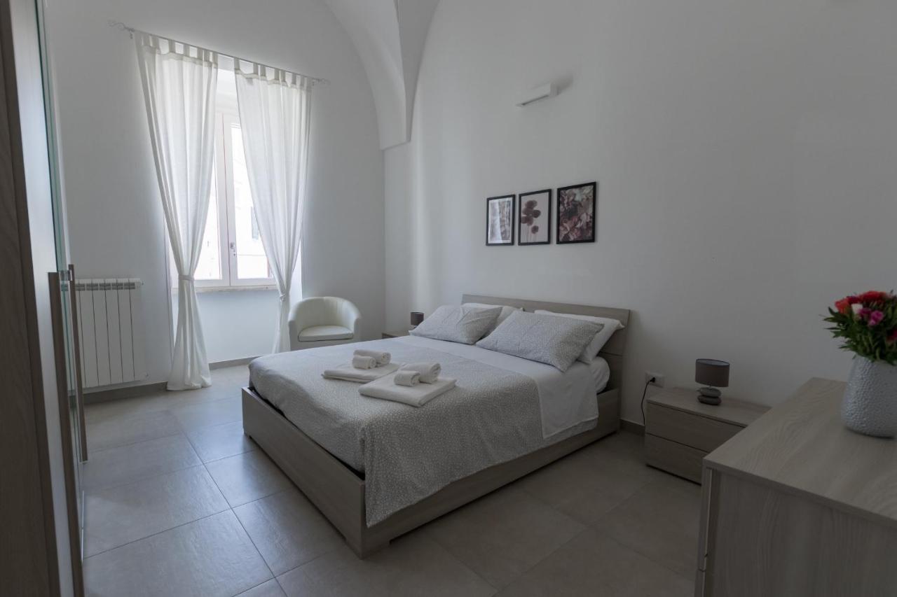 Drooms. Felline Bagian luar foto