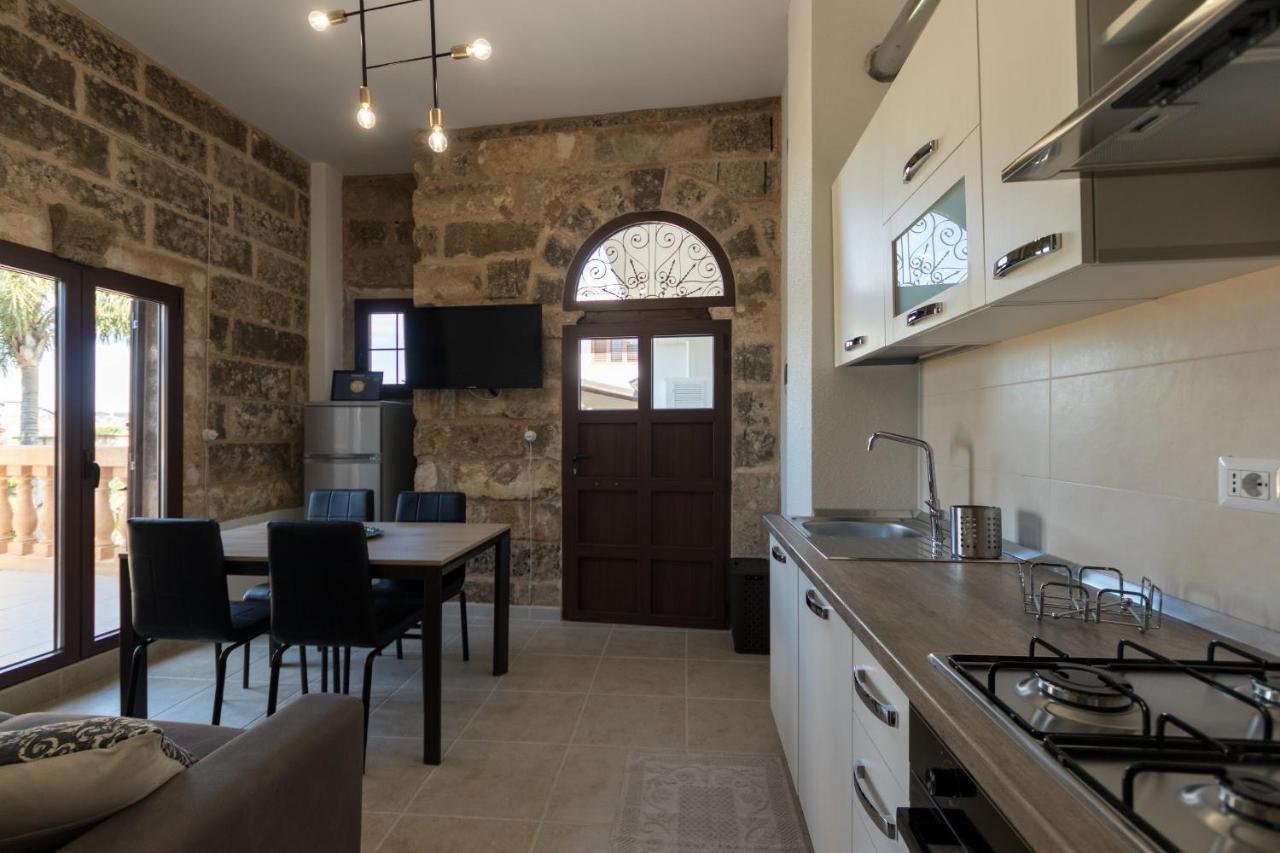 Drooms. Felline Bagian luar foto